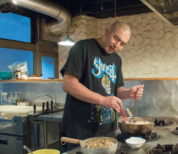 地獄の料理人 鈴木研一 人間椅子 のハードロック料理講座 17年11月14日 エキサイトニュース