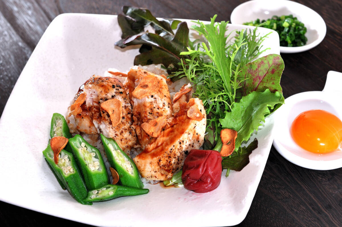 肉ゼロでも満足感高すぎ 夏の疲れた胃に 魚屋のスタ丼 今週は夏丼 17年8月11日 エキサイトニュース