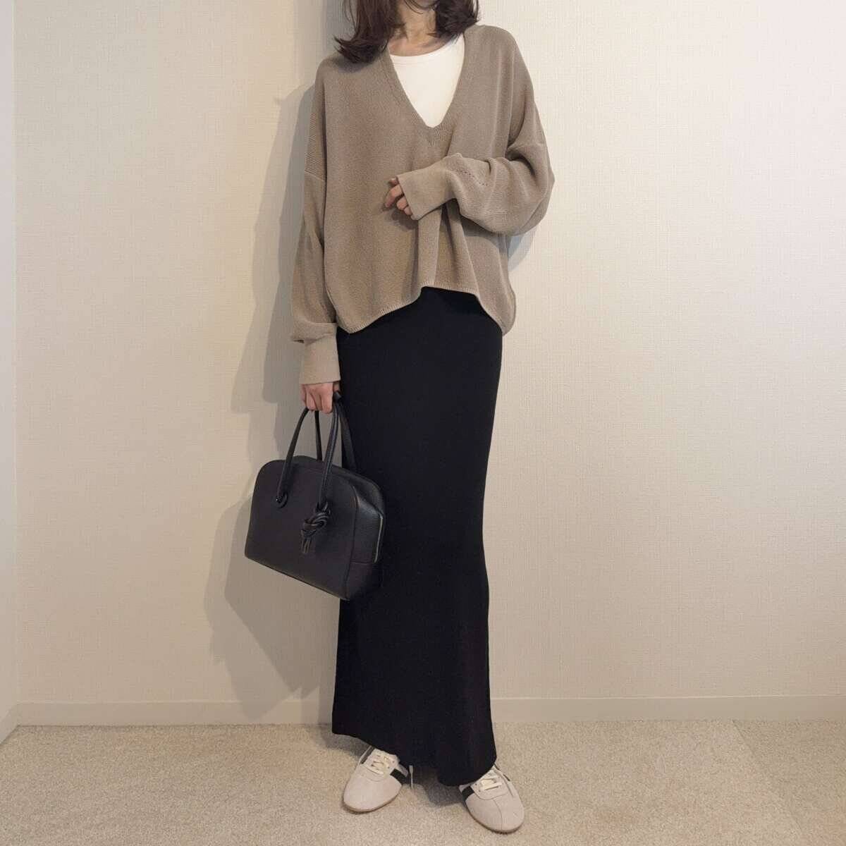 ヒップが気になってタイトスカートを諦めてた…！すっきり華奢見えが叶う着こなし術♡