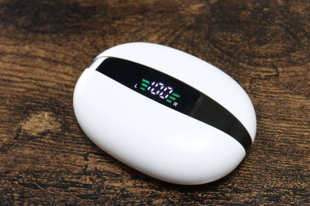 100均の家電もここまできたか…！千円だけど機能充実！スペックの高さに驚いたイヤフォン