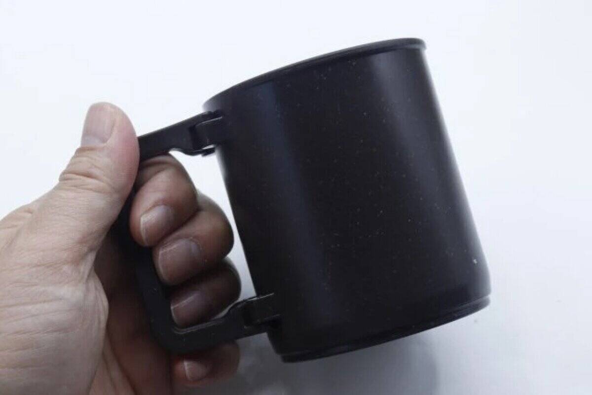 こんなのアリなの！？お手頃なのに高機能！使ってみて納得の100均便利コップ