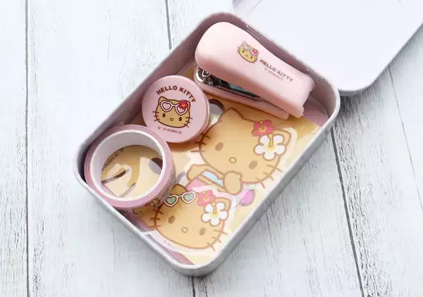 これ付録って豪華すぎる…！sweet9月号の日焼けキティグッズは早い者勝ちだから急いで～！