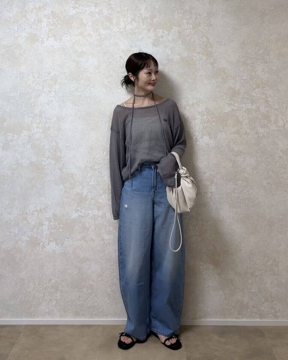 気に入りすぎて3色目…！トップスを選ばないから毎日はきたいユニクロ人気デニム