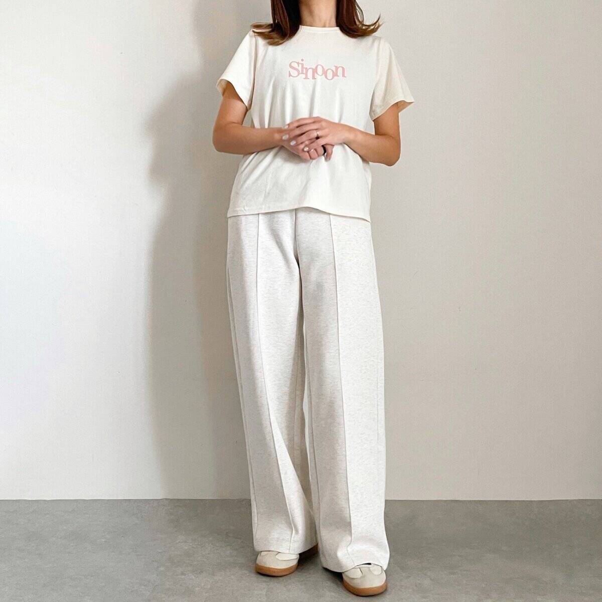 ユニクロの美脚スウェット♡"ただ着ただけ"を垢抜けに変えるNG&OKコーデ徹底比較！