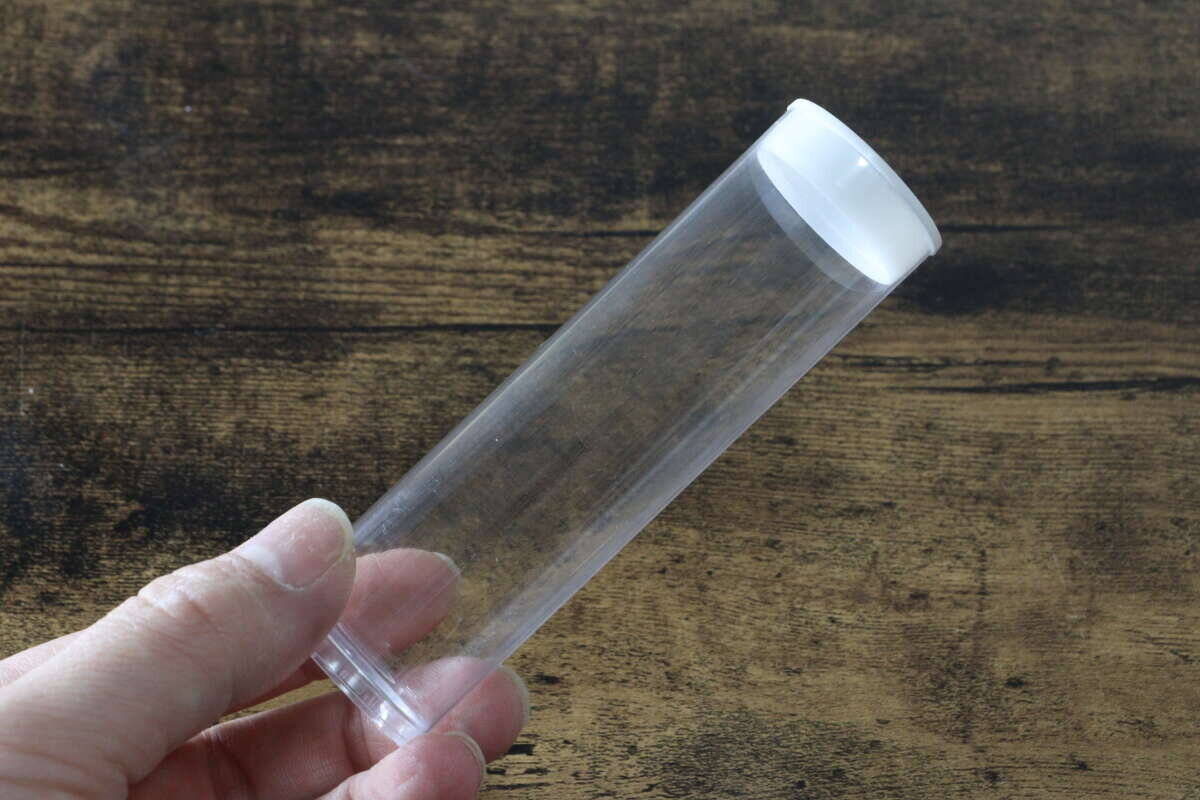 マニアすぎるよ！1種類だけをコツコツ保管？！新感覚の2WAYケース