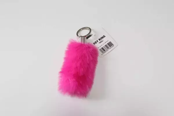 大人世代を狙い撃ち！「平成ギャルみがハンパない♡」あの頃を思い出す100均キーホルダー