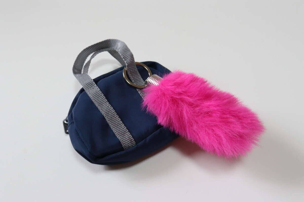 大人世代を狙い撃ち！「平成ギャルみがハンパない♡」あの頃を思い出す100均キーホルダー