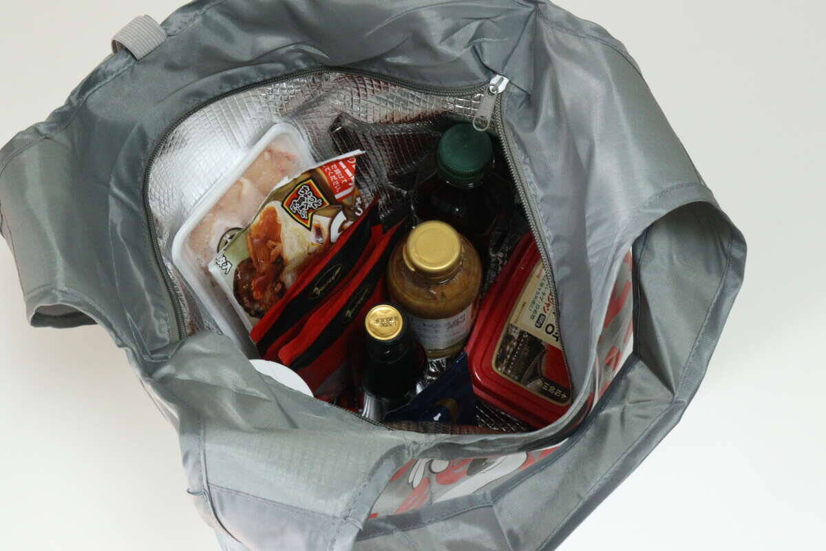 100均姉妹店のコラボやっぱ凄いわ！可愛くて実用的ってズルい！買えたらラッキーな優秀バッグ