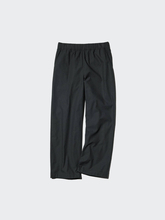 ユニクロの黒パンツはラクなのに美脚見え♡もっと早く買えばよかった！夏に助かる名品パンツ5選