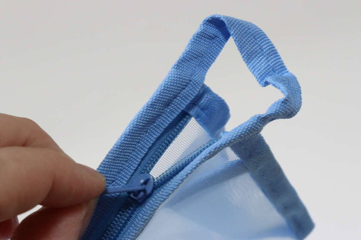 可愛いだけじゃないってズルい！「そんな工夫が効いてるなんて！」優秀すぎる100均ポーチ