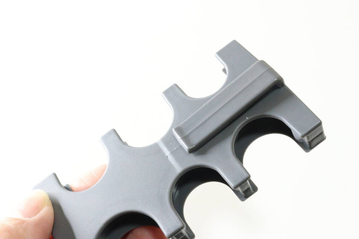 進化版出たぞ～！「いつも保管場所に困ってた…」「クリップ付きってありがたい～」