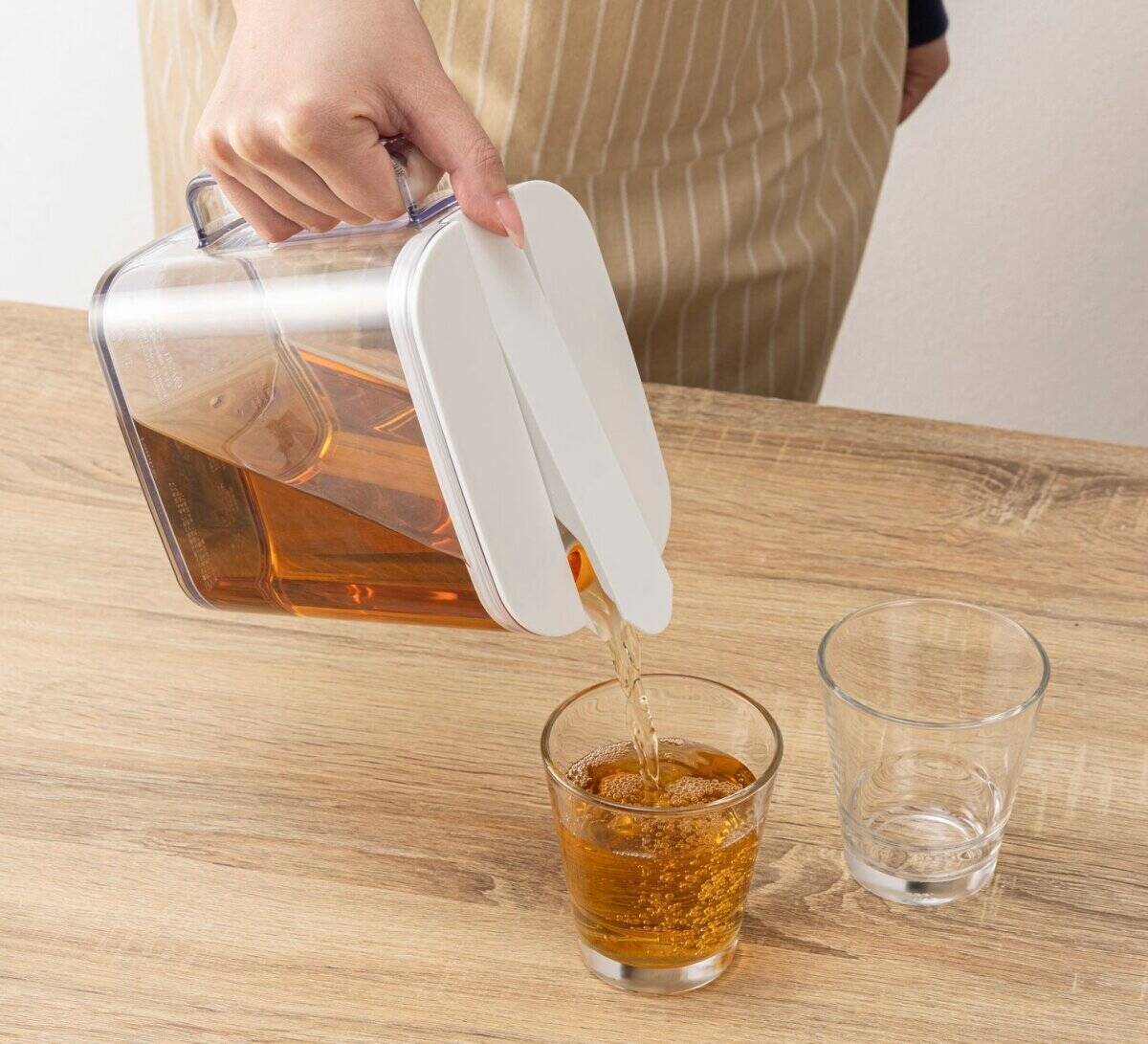 ニトリ水筒が便利すぎて冷蔵庫に革命起こった！「置き場所ない問題」を解決してくれる便利グッズ