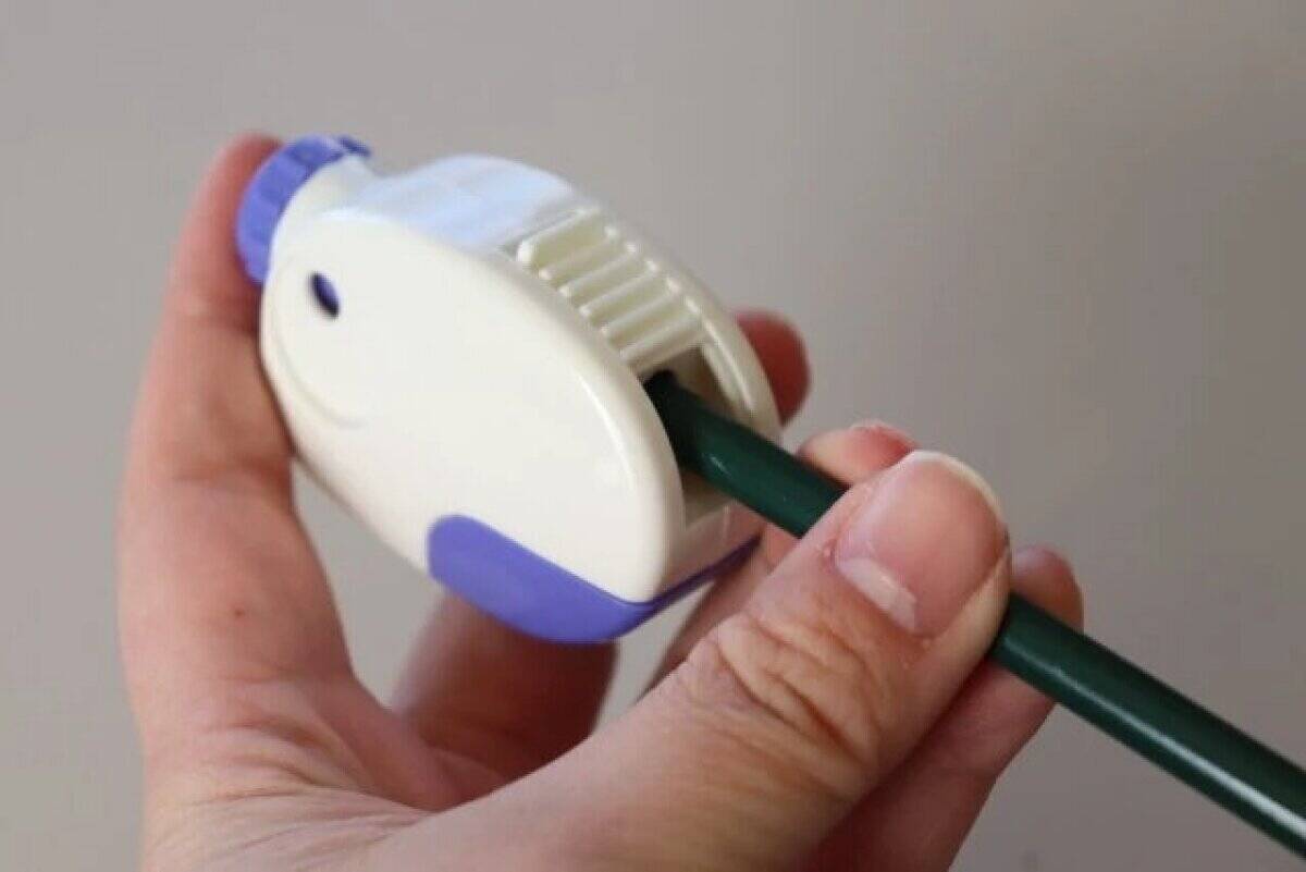 100均で買えるって嘘でしょ…？全部100円なのが信じられない！使い手に嬉しい高機能文具