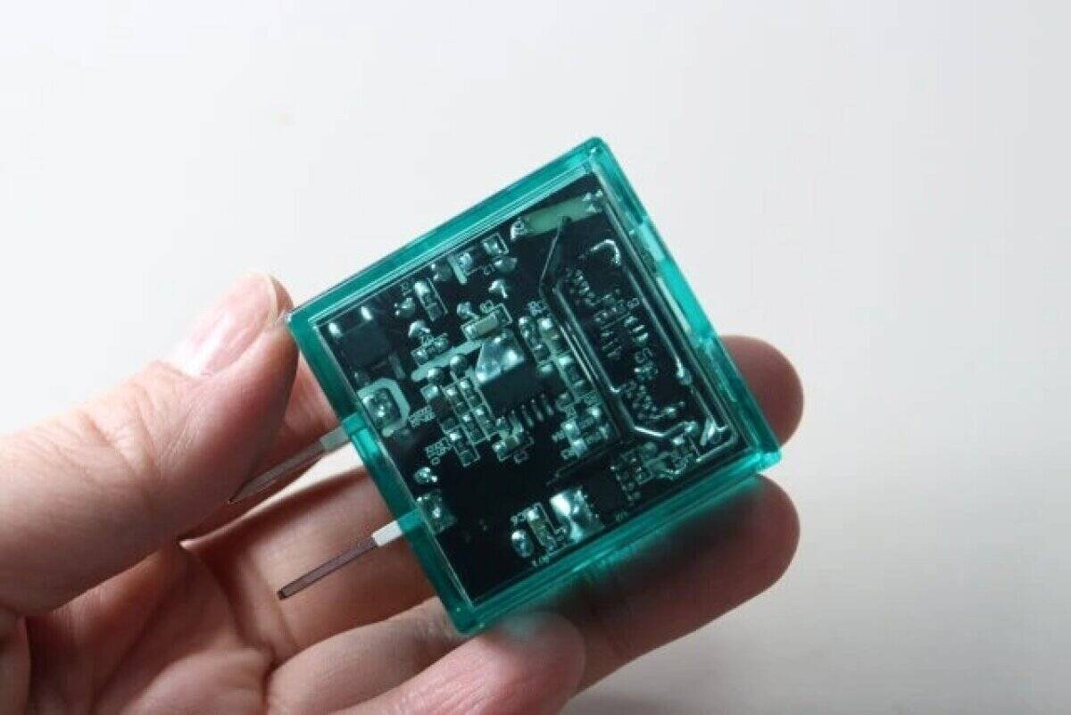 センス良すぎ！「見た瞬間に一目惚れ♡」「どこか懐かしい！」100均電気小物3選