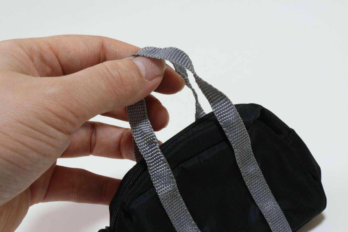 大人世代狙い撃ちしにきたよ～（泣）懐かしすぎて買うしかなかった！100均ミニミニバッグ