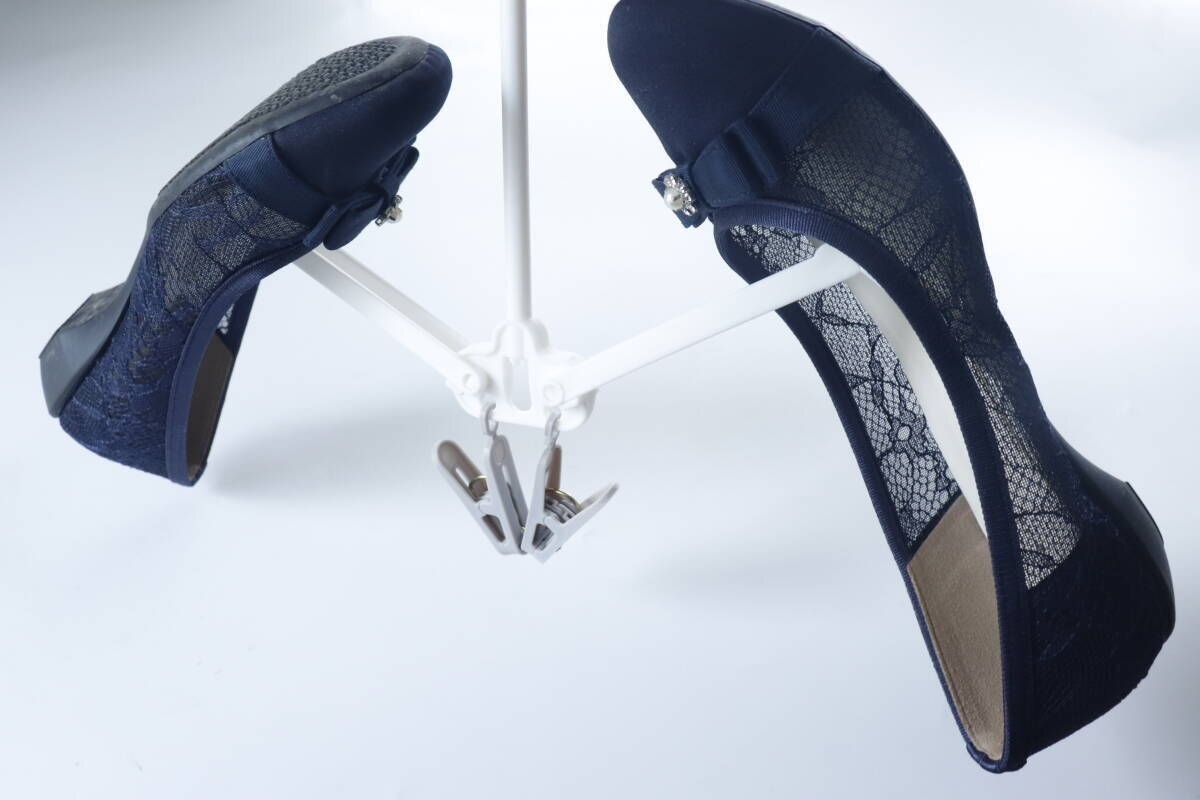 「求めてた機能全部入りじゃん！」小さくたたんで大きく使える賢い100均ハンガー