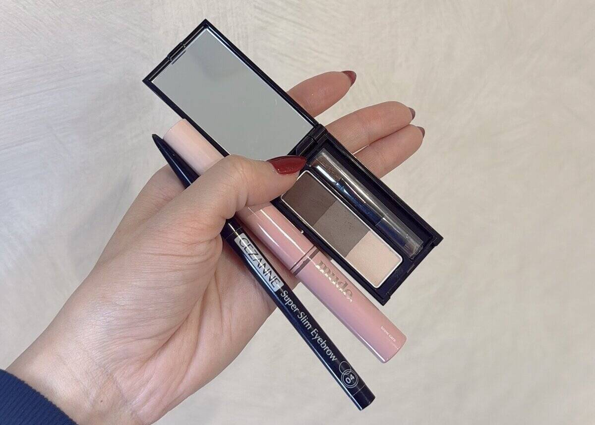 パウダーだけ・ペンシルだけはNG？プロはこうします！今っぽ眉をつくる組み合わせ3選