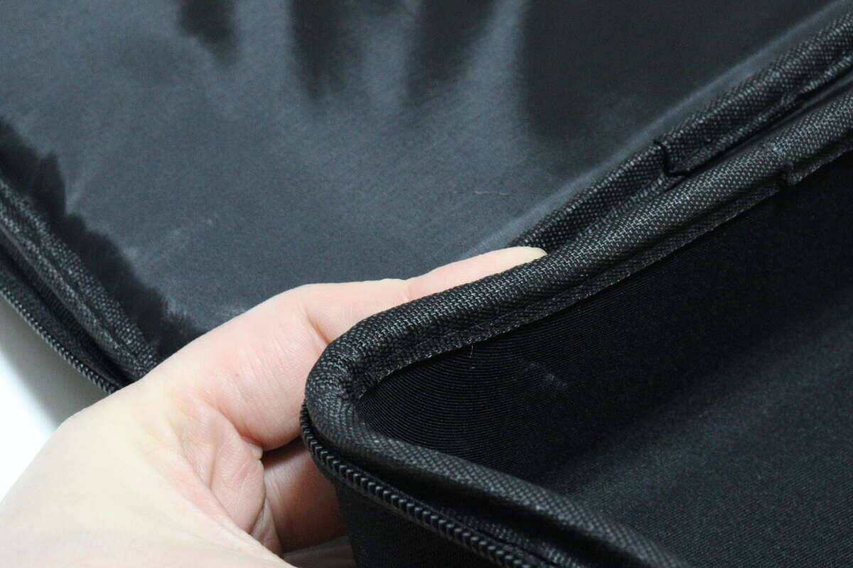 もっと評価されるべき！安心なハードタイプ！大事な道具をしっかり守る新作100均ケース