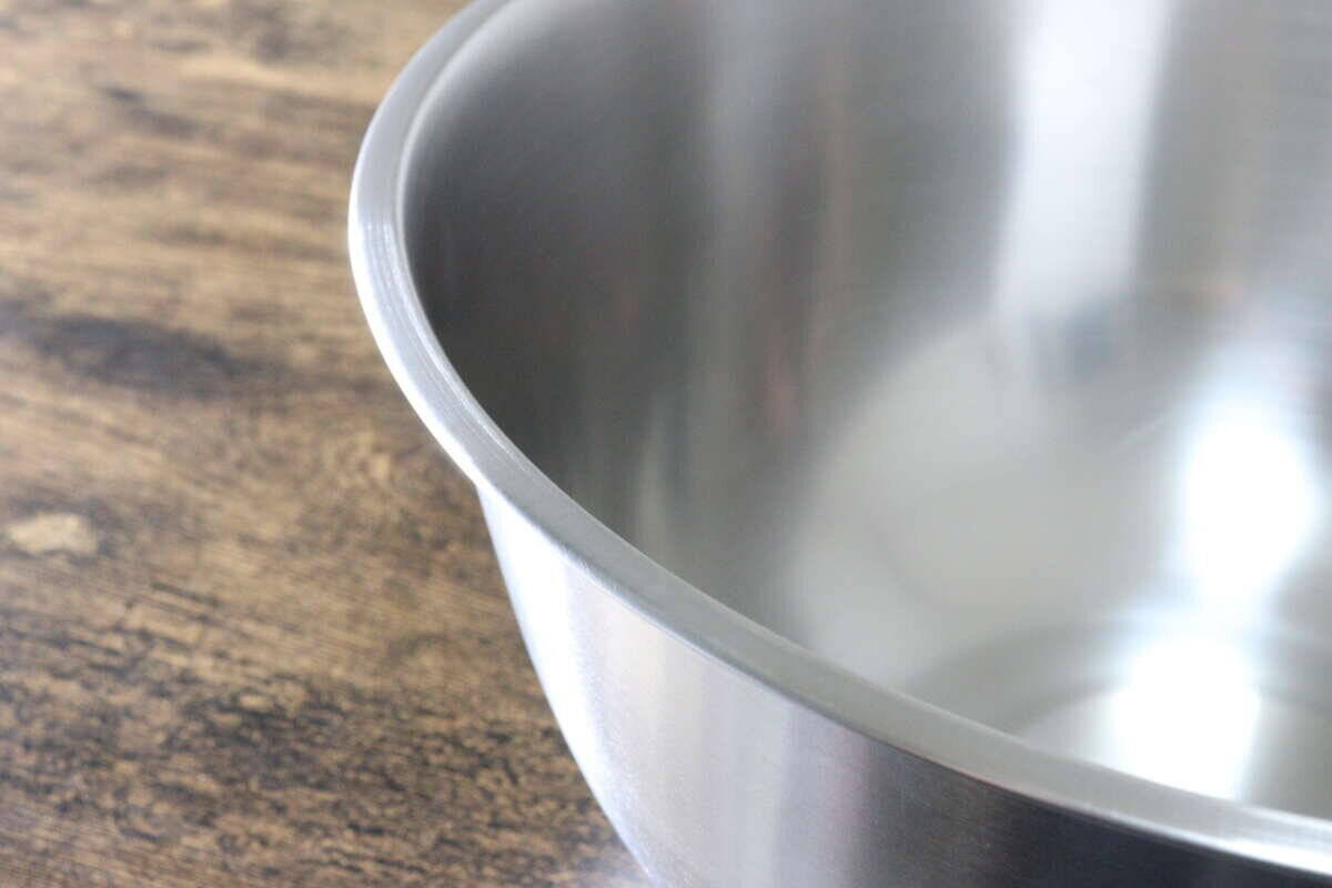 100均なら約1／3の値段でお得！「ニトリでも900円近く…」丈夫で機能的なキッチングッズ