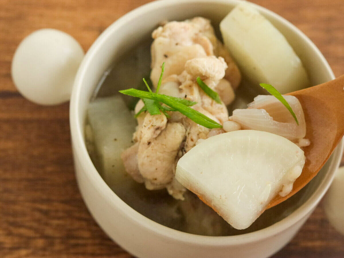 コウケンテツさんの「鶏と大根のスープ」作ってみたら、鍋に入れて煮るだけなのに美味しすぎた！