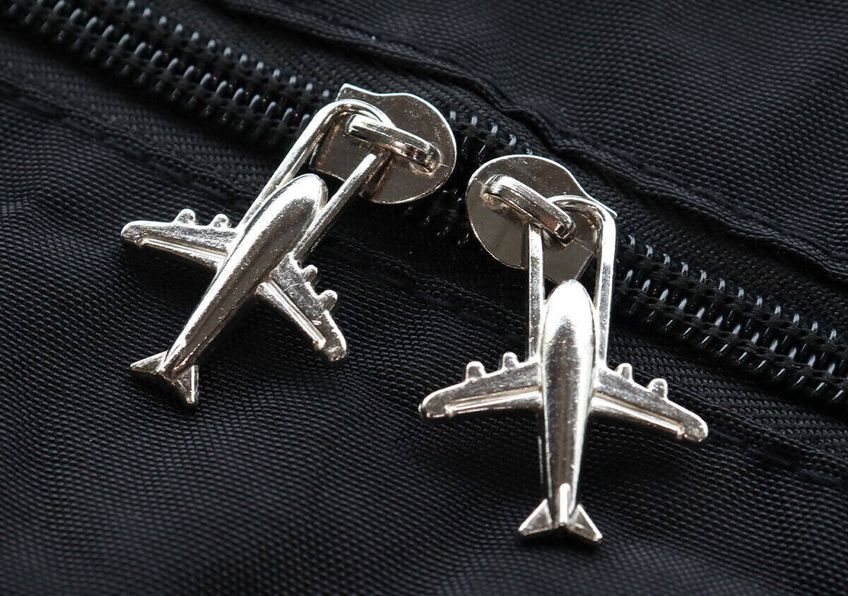 旅のプロが考えた付録バッグがすごい！11ポケット＆大容量でハイスぺックすぎる！