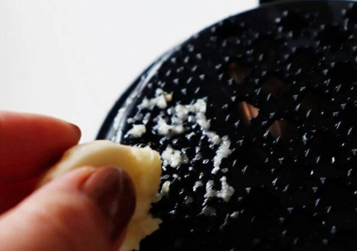 買っといてよかった～！「100円なのによく考えられてる！」アウトドア便利グッズ