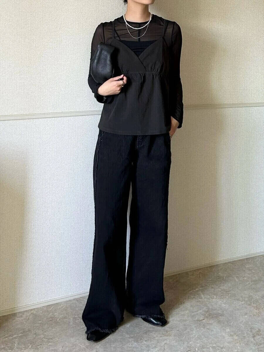 ユニクロでこれ買って！Tシャツ1枚よりキマる！おしゃれさんの黒トップス購入品＆お手本コーデ