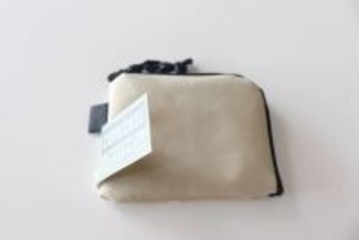 100均ですごい商品見つけた♡「普通の財布？」と思って舐めてました…買ってよかった優秀商品