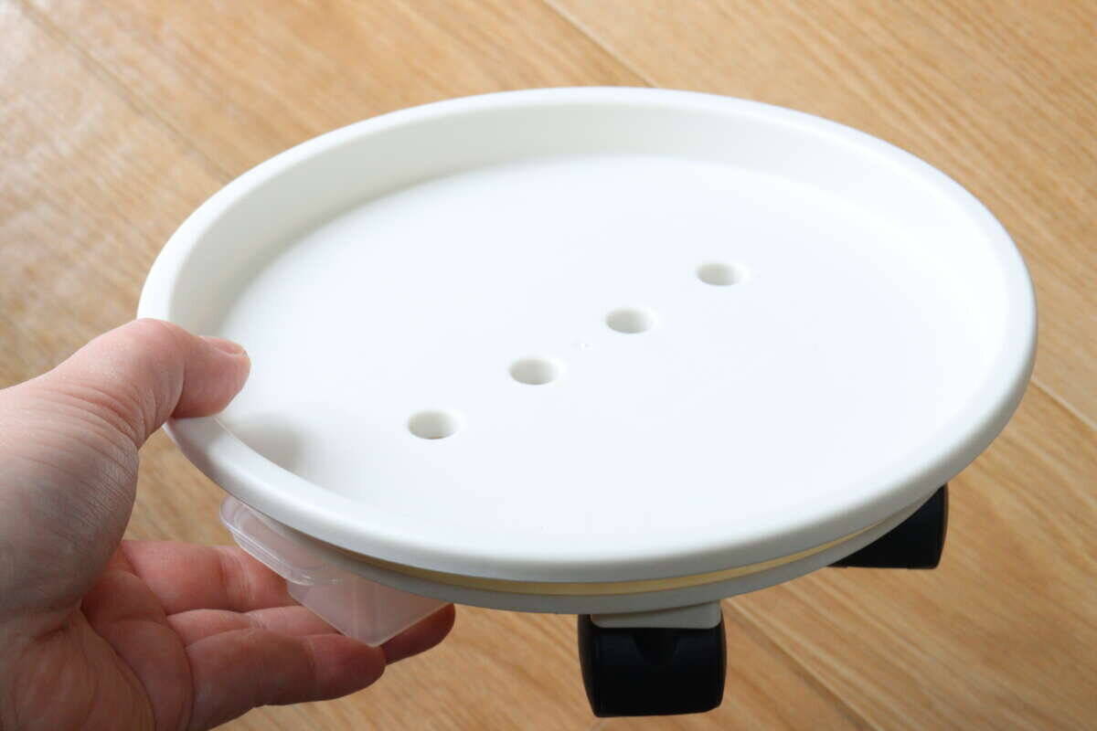 ついにやってくれた！Amazonで1500円くらいだったのに…お得さに驚いた100均商品