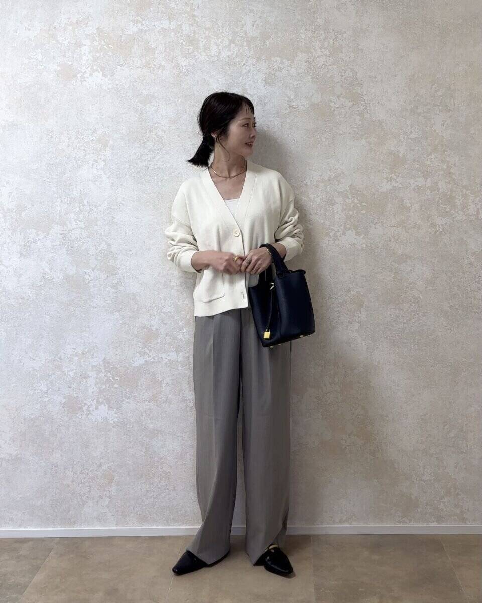 ユニクロの「ストライプワイドパンツ」が優秀すぎる…♡細見え＆シワ知らず！着回し3コーデ