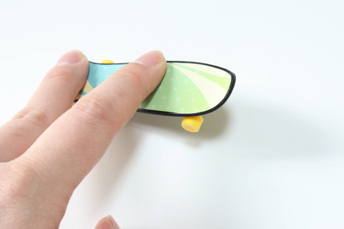 ついに出た～！「本格的なやつは1000円前後…」100均とは思えないおもちゃ