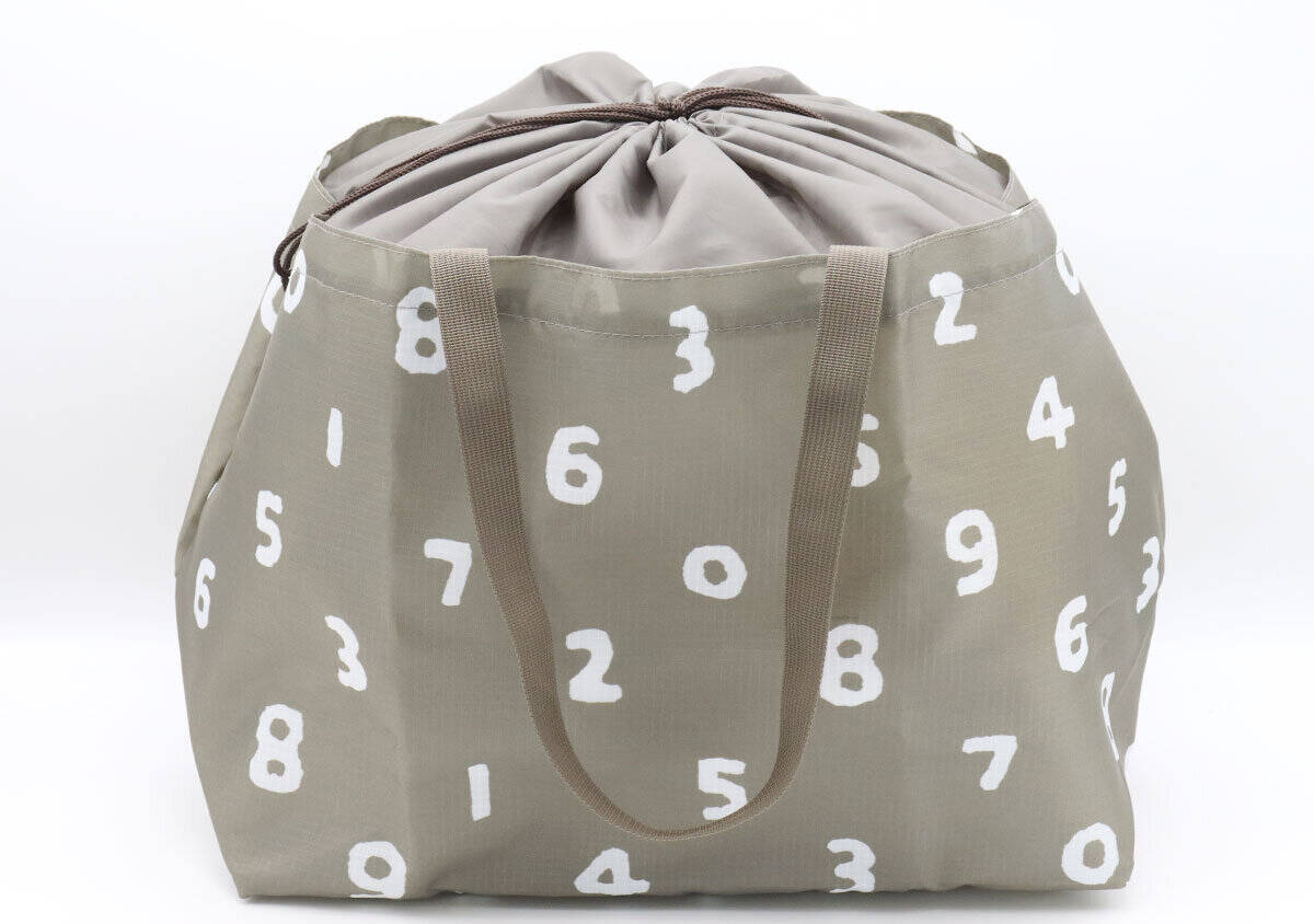 大人のおしゃれ手帖4月号の付録が超便利！人気ブランドの大容量バッグ＆上品スマホポシェット