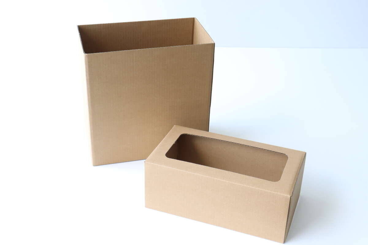 そんなのあり？！もはやお手入れ不要！汚れたら捨てられる100均ゴミ箱