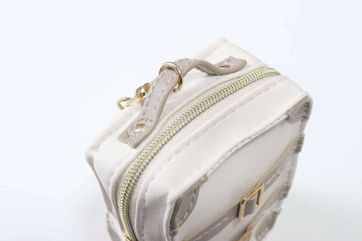 100均姉妹店がタカラトミーとまさかのコラボ♡お洒落×実用的なミニキャリーケース