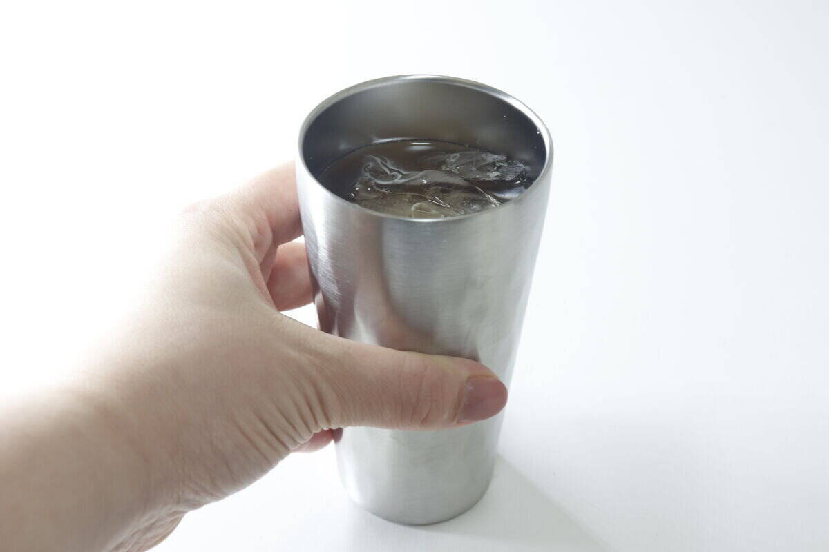 ダイソーさん500円って嘘でしょ！？他所だと1000円以上…！お買い得な高機能タンブラー