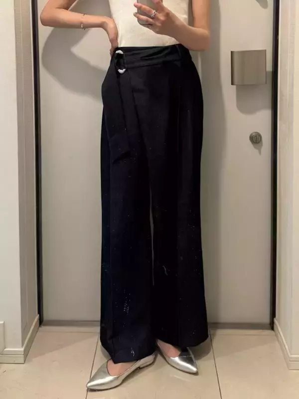 デニムに見えるのにデニムじゃない！美脚が叶う高評価パンツ♡春の着回し3コーデ