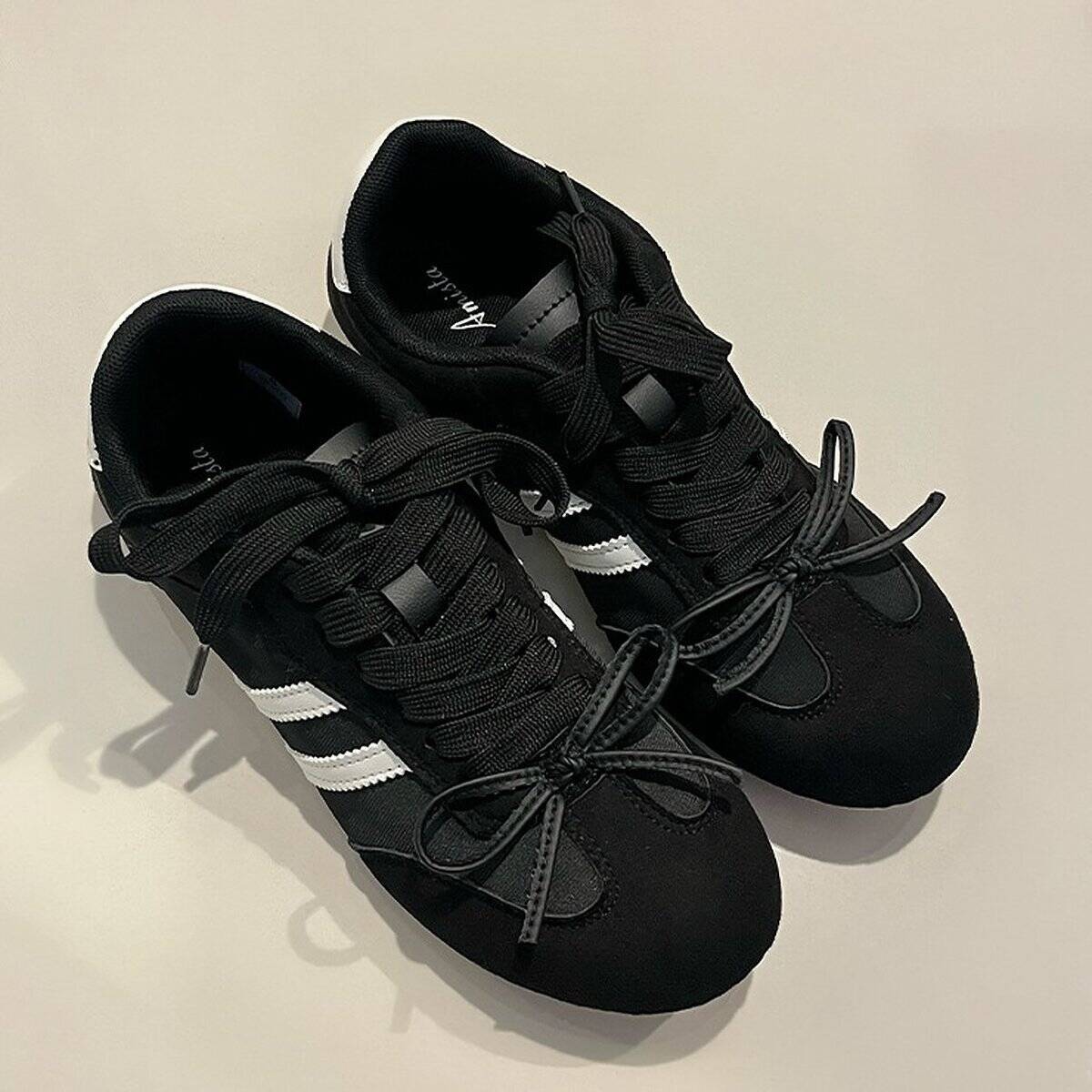 またしまむらさんかっ！歩きやすくてコスパも最高♡2026春の高見え黒シューズ5選