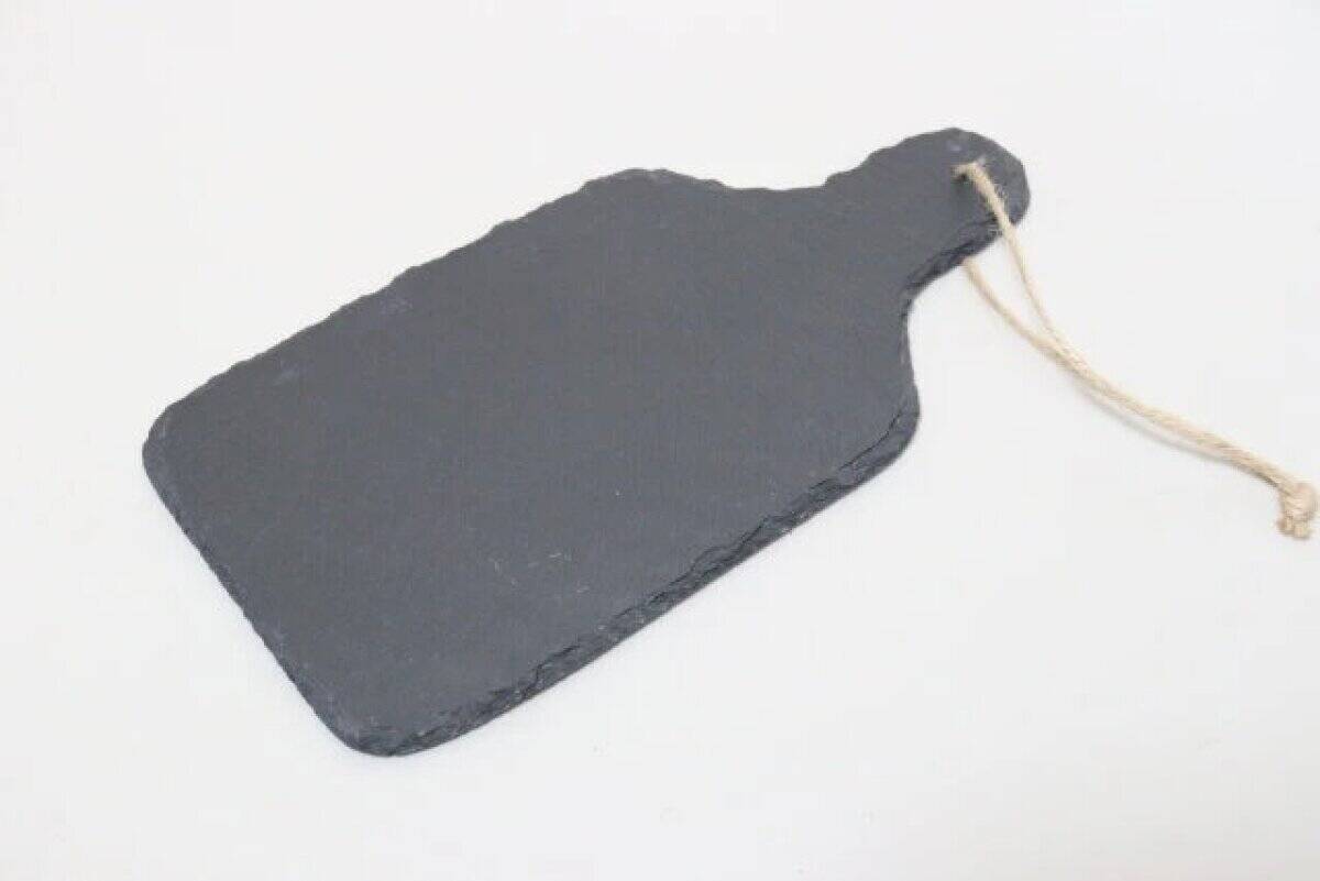 ダイソーの板に数百円！？と思ったら大後悔！「早く買えばよかった」高クオリティ商品3選