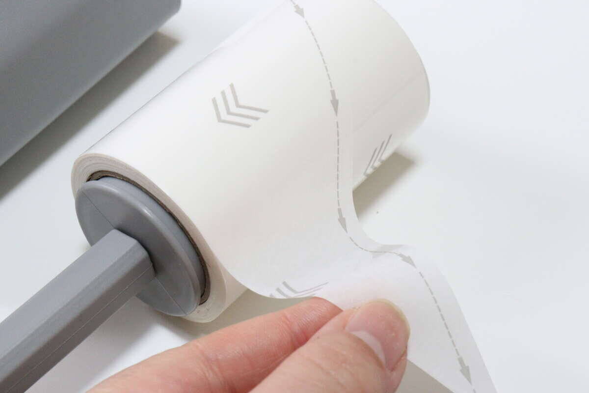 ダイソーさんよくやった！「ケースがとにかく秀逸なのよ！」至れり尽くせりな優秀クリーナー