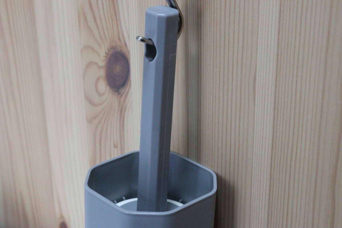 ダイソーさんよくやった！「ケースがとにかく秀逸なのよ！」至れり尽くせりな優秀クリーナー