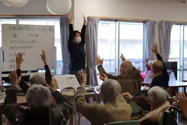 「接客の現場で鍛えた応対力が、介護の世界でより進化　誰よりもあたたかいケアを目指して」の画像