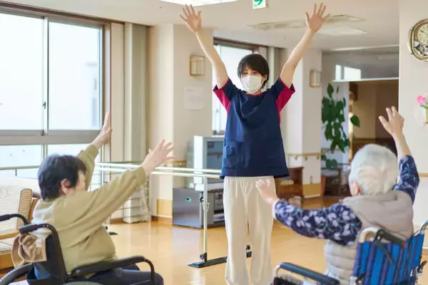 「警察官を辞めて選んだ福祉の道「自然体でいられる介護の現場は、僕にとって理想の居場所」」の画像