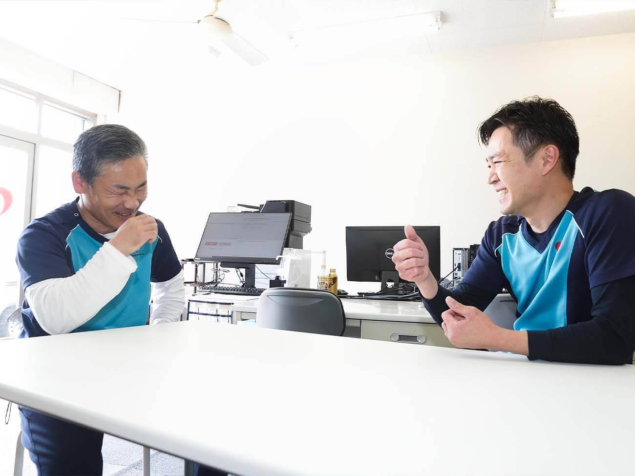 福祉の学校からアパレルへ就職。異業種で培ったスキルを武器に再び挑戦する介護の世界