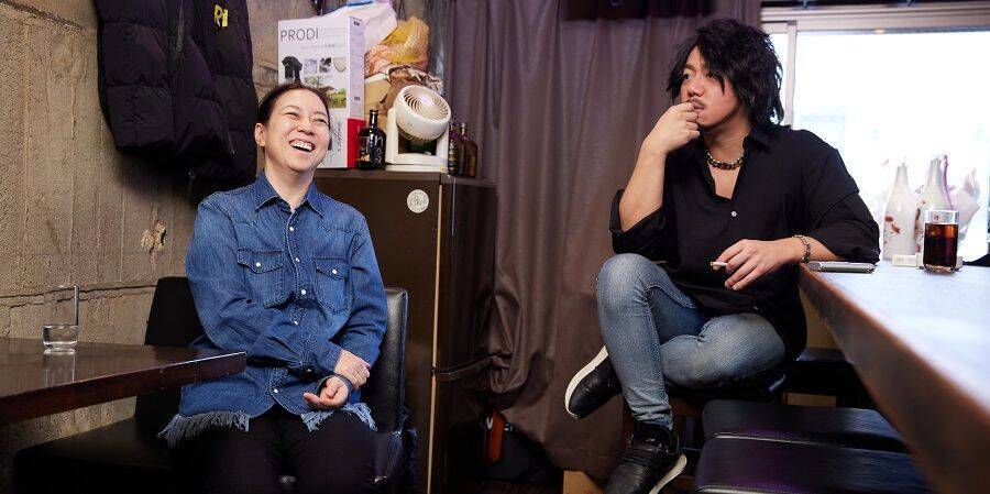 「認知症の方もバーの酔っ払いも同じことばかり言うなら受け流すだけ」カマたくさんの“規格外”な介護論