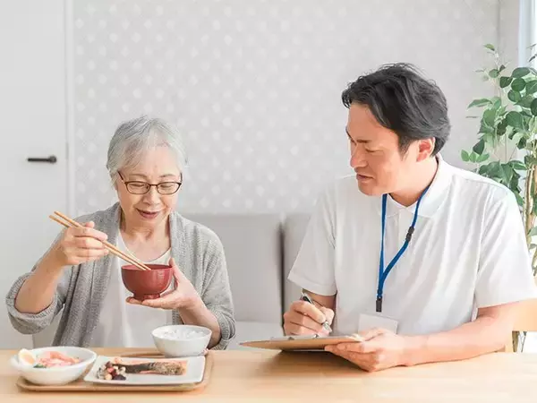 「元気なのに痩せてしまう高齢者は要注意！３つの原因と家庭でできる対策とは？」の画像