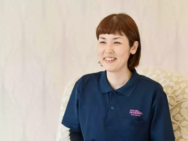 学校講師からケアの現場へ。転職しても変わらない相手を見守り、支えるという気持ち