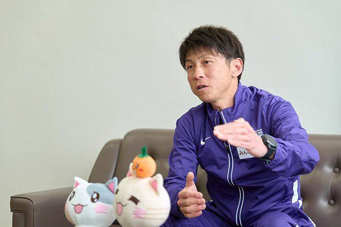 「凡事徹底」で掴む箱根駅伝制覇への道。駒澤大学陸上競技部 藤田敦史監督の指導哲学に迫る