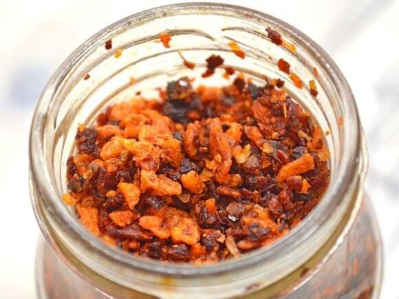 業務スーパーの199円 具だくさん 食べるら 油 はハードな辛さ 食感でハマる 19年3月18日 エキサイトニュース