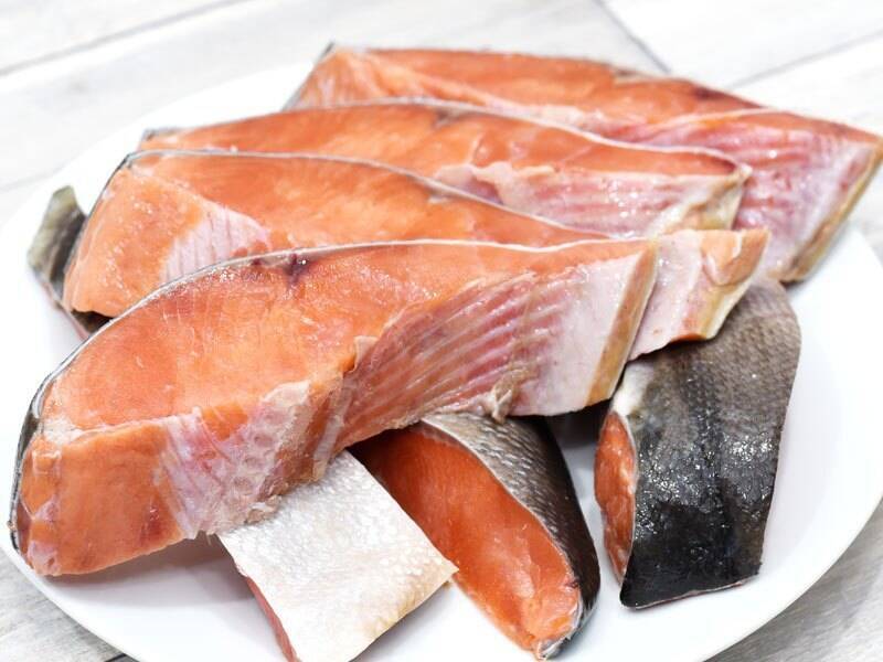 コストコのロシア産ベニザケ 天然紅鮭定塩切身 甘口 は焼くだけでゴージャスなおいしさ 19年9月14日 エキサイトニュース コストコのロシア産ベニザケ 天然紅鮭定塩切身 甘口 は焼くだけでゴージャスなおいしさ 19年9月14日 エキサイトニュース