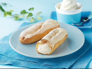 白も黒も楽しみたい♪カスタードを堪能できる『エクレア』のトレンド「食べたい」人気ランキングTOP3